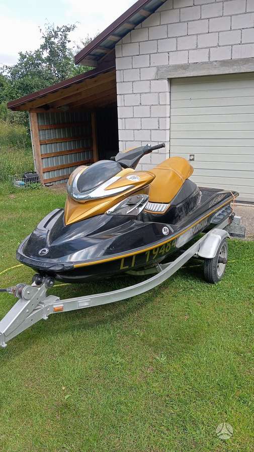Sea-Doo RXP215, водные мотоциклы