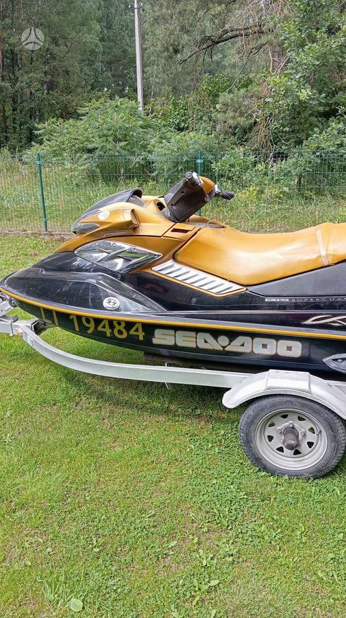 Sea-Doo RXP215, водные мотоциклы