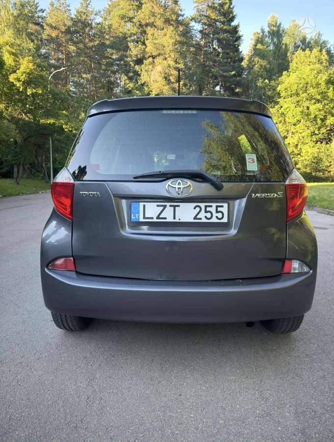 Toyota Verso-S - 4