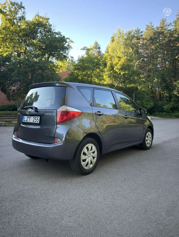 Toyota Verso-S - 5