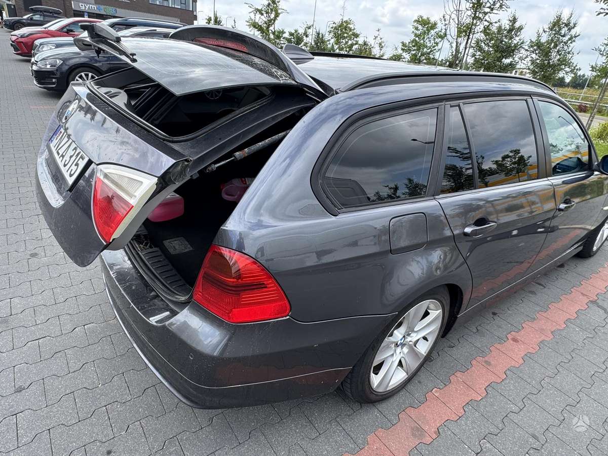 BMW 320, 2.0 l., universalas