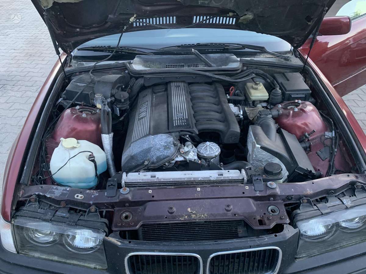 BMW 320, 2.0 l., coupe