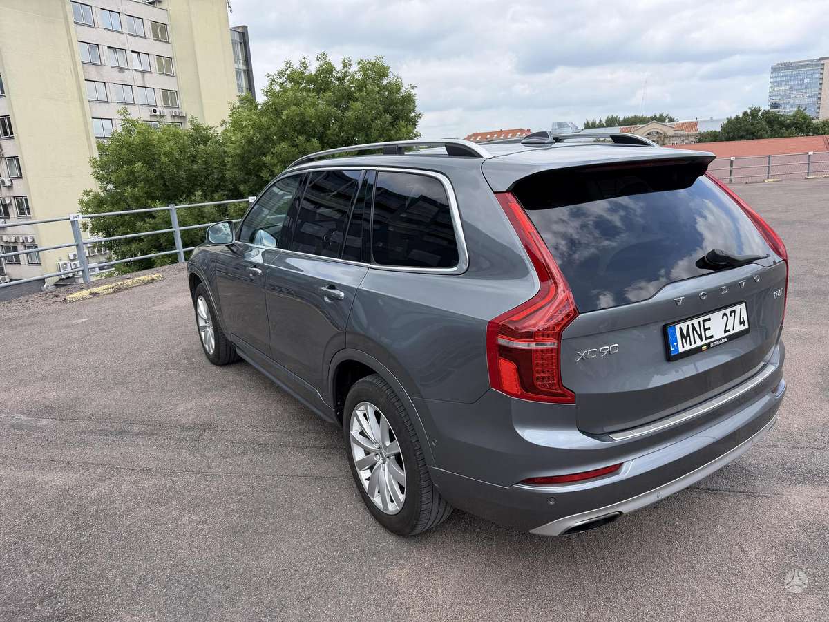 Volvo XC90 - 7