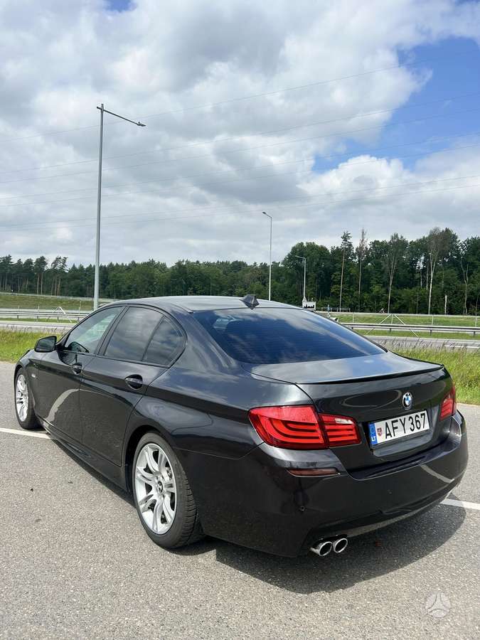 BMW 525, 2.0 l., Седан