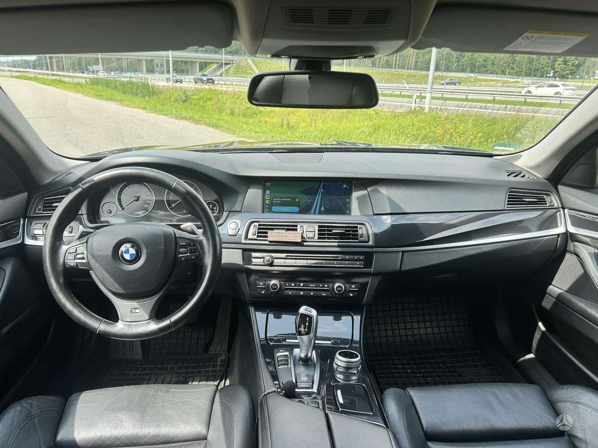 BMW 525, 2.0 l., Седан