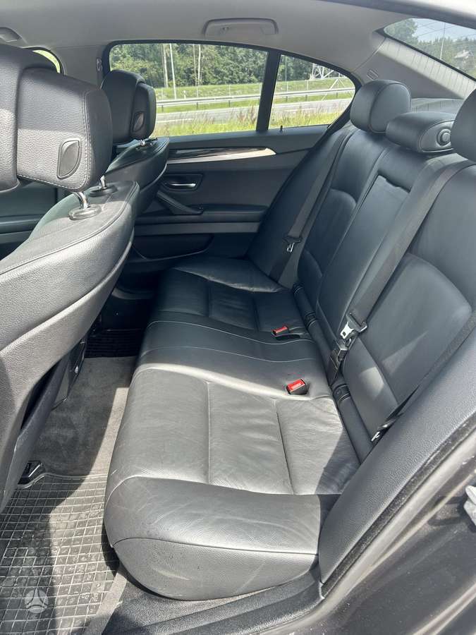 BMW 525, 2.0 l., Седан