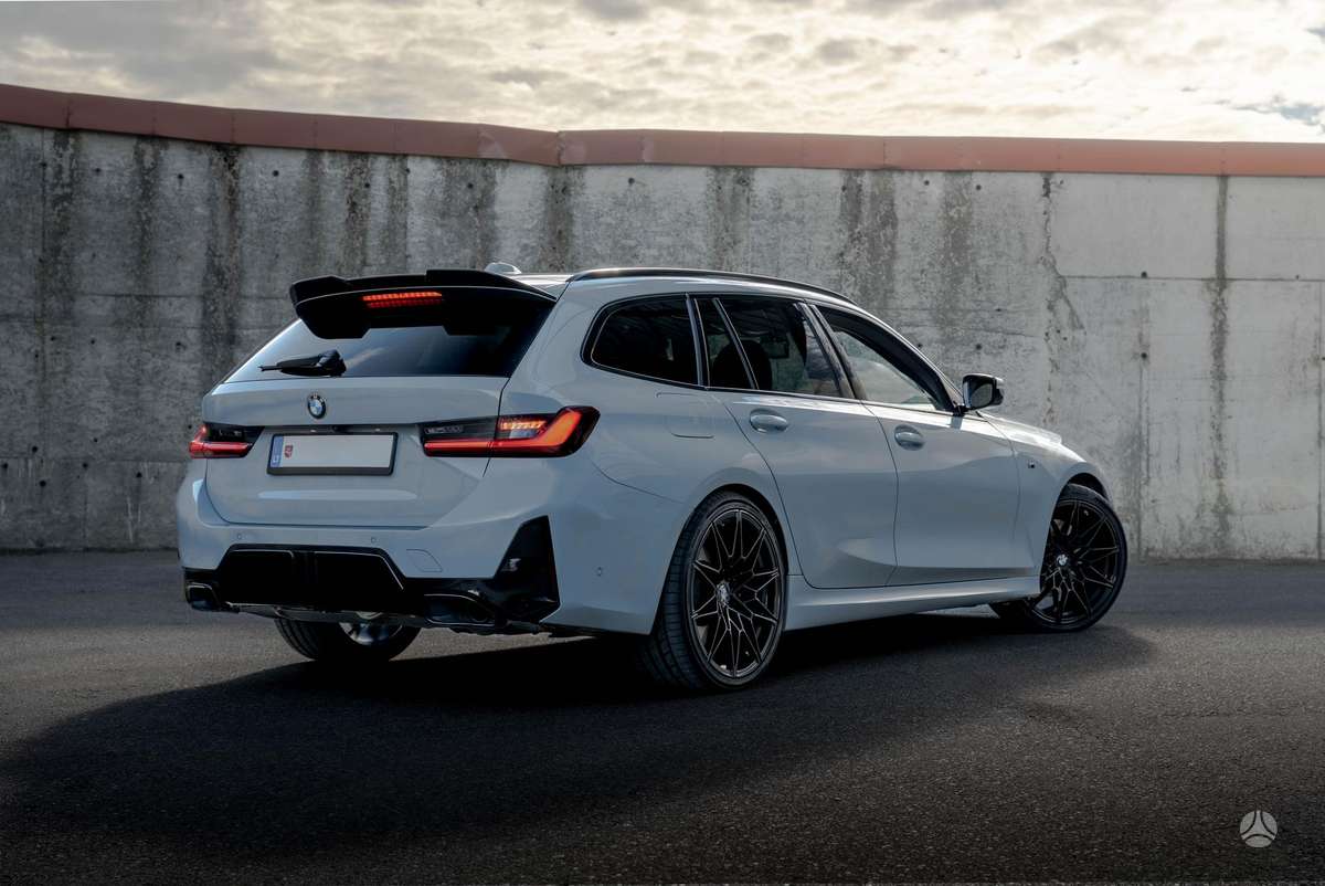 BMW 320, 2.0 l., wagon