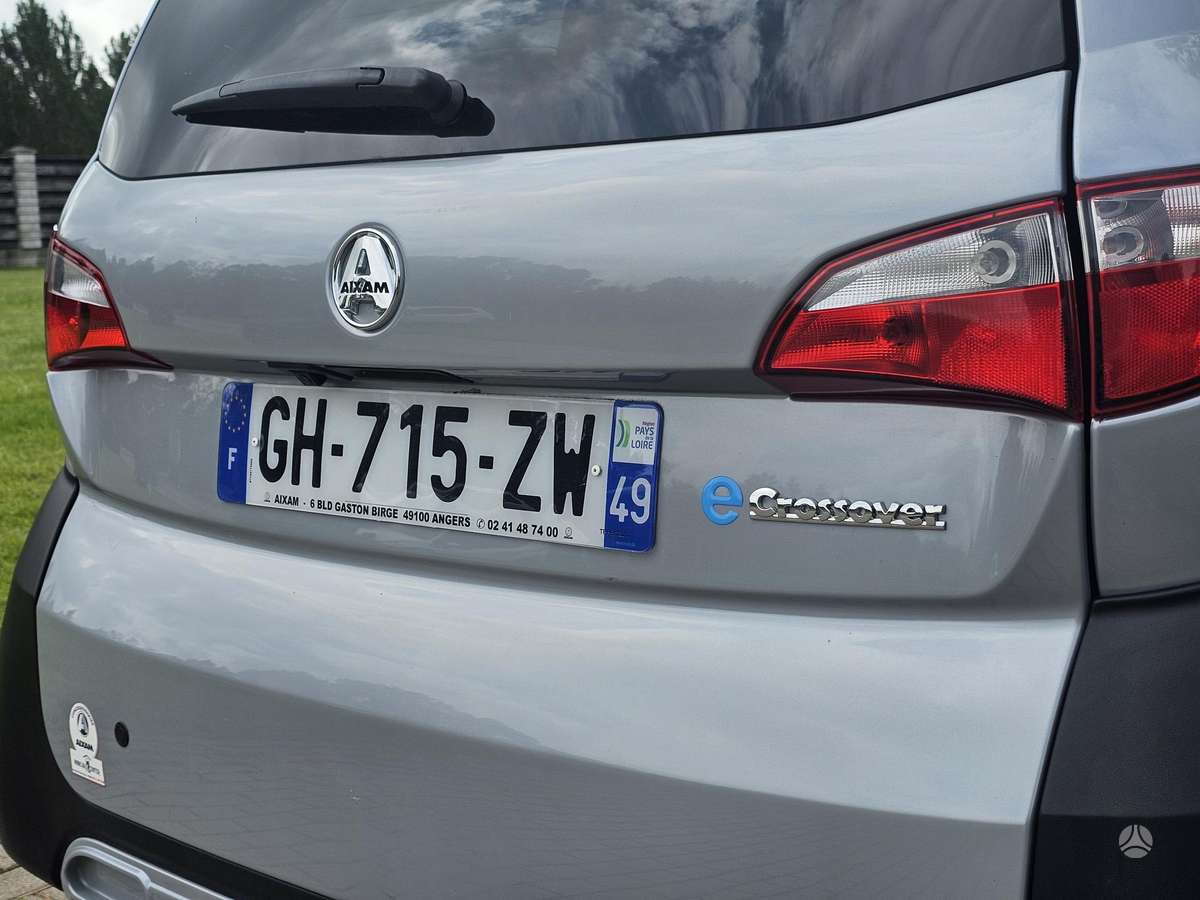 Aixam Crossover, hatchback