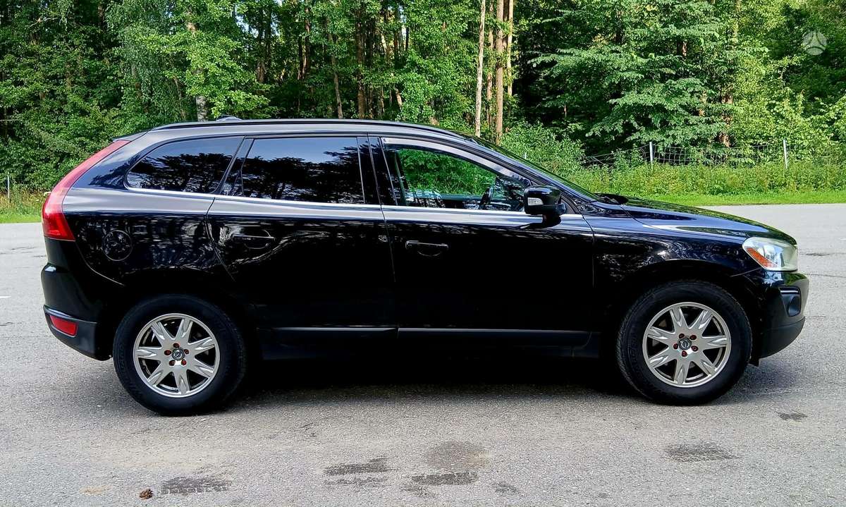 Volvo XC60 - 2