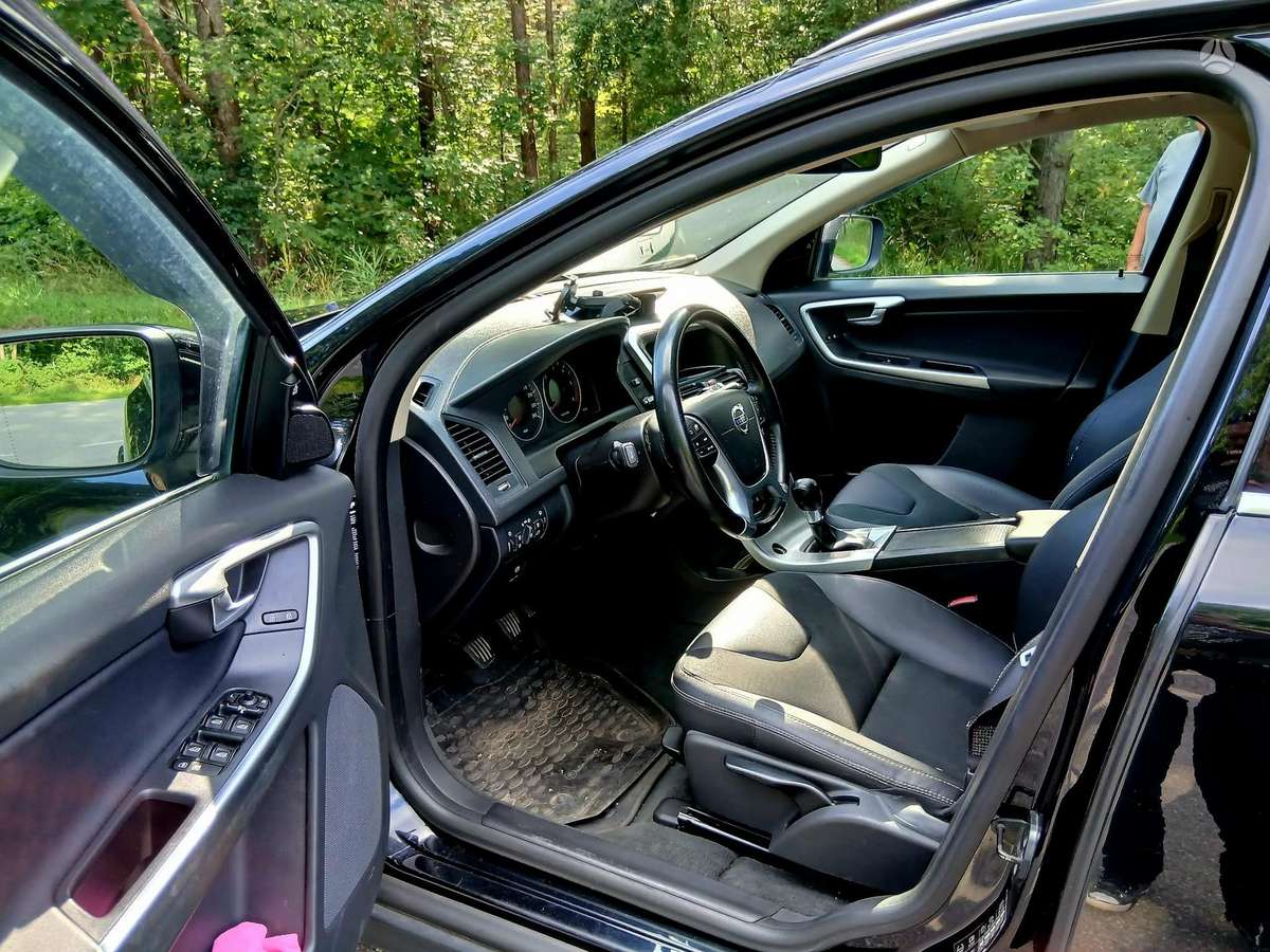 Volvo XC60 - 4