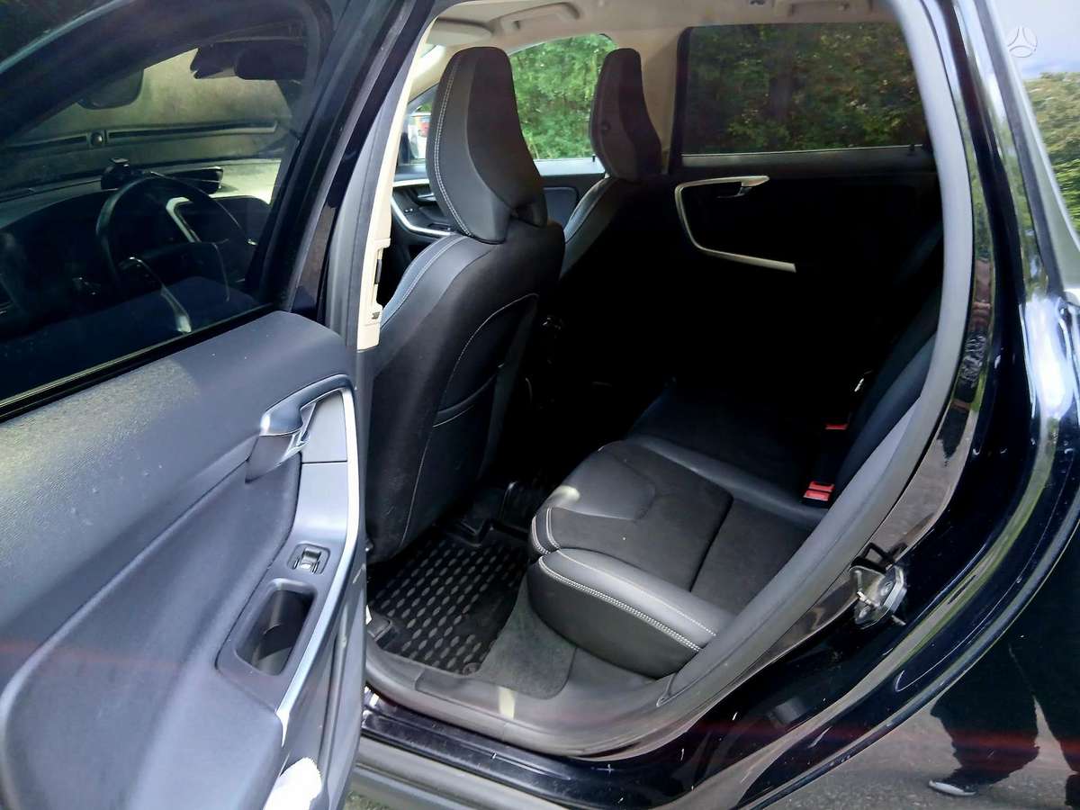 Volvo XC60 - 7