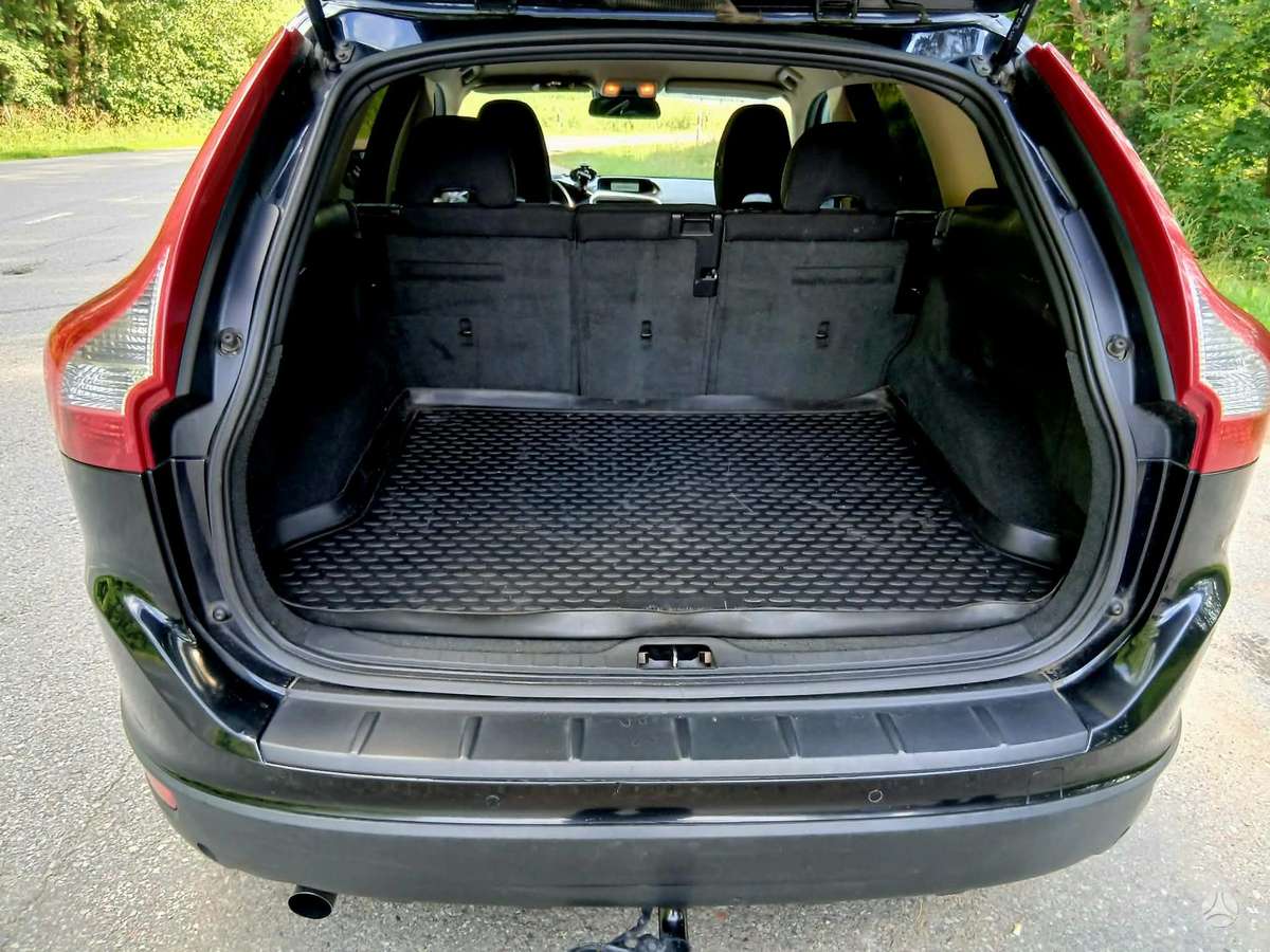 Volvo XC60 - 8