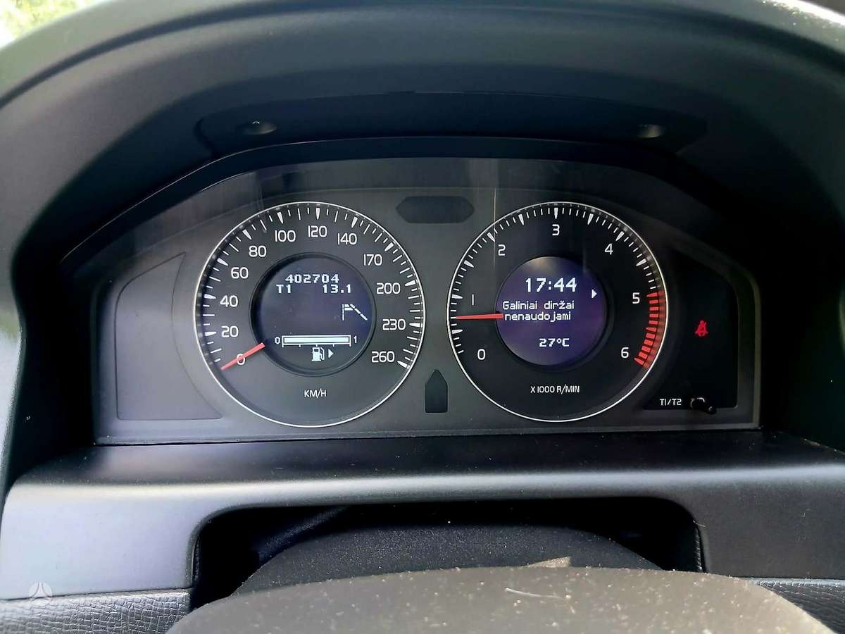 Volvo XC60 - 11