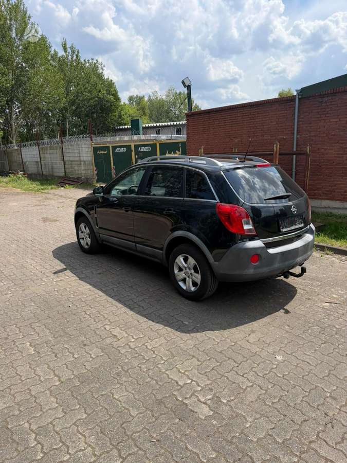 Opel Antara, 2.2 l., Минивэн