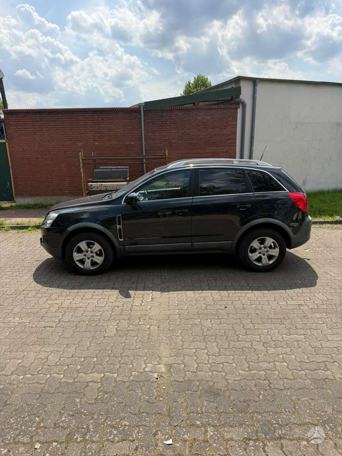 Opel Antara, 2.2 l., Минивэн