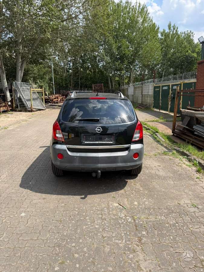 Opel Antara, 2.2 l., Минивэн