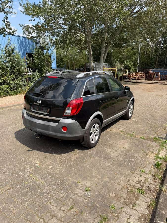 Opel Antara, 2.2 l., Минивэн