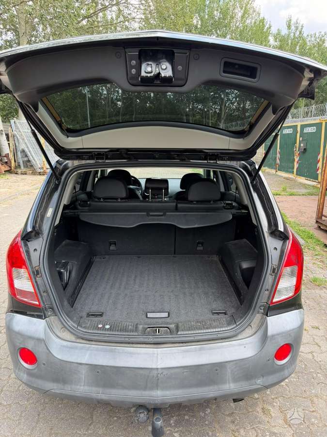 Opel Antara, 2.2 l., Минивэн