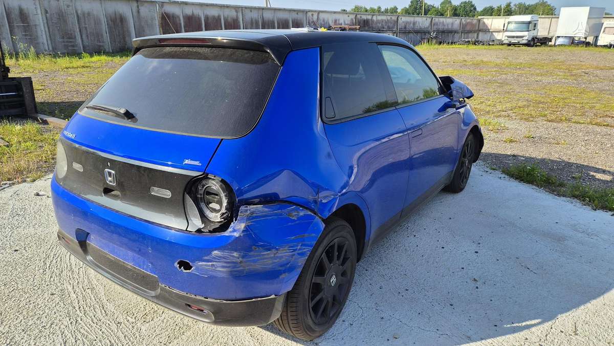 Honda E, hatchback