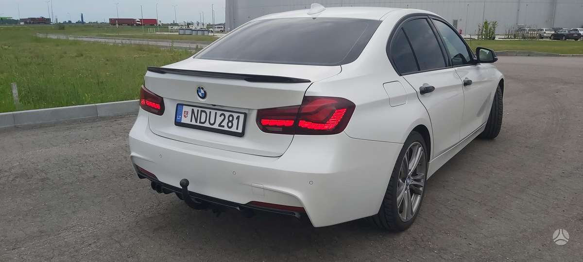 BMW 328, 2.0 l., Седан