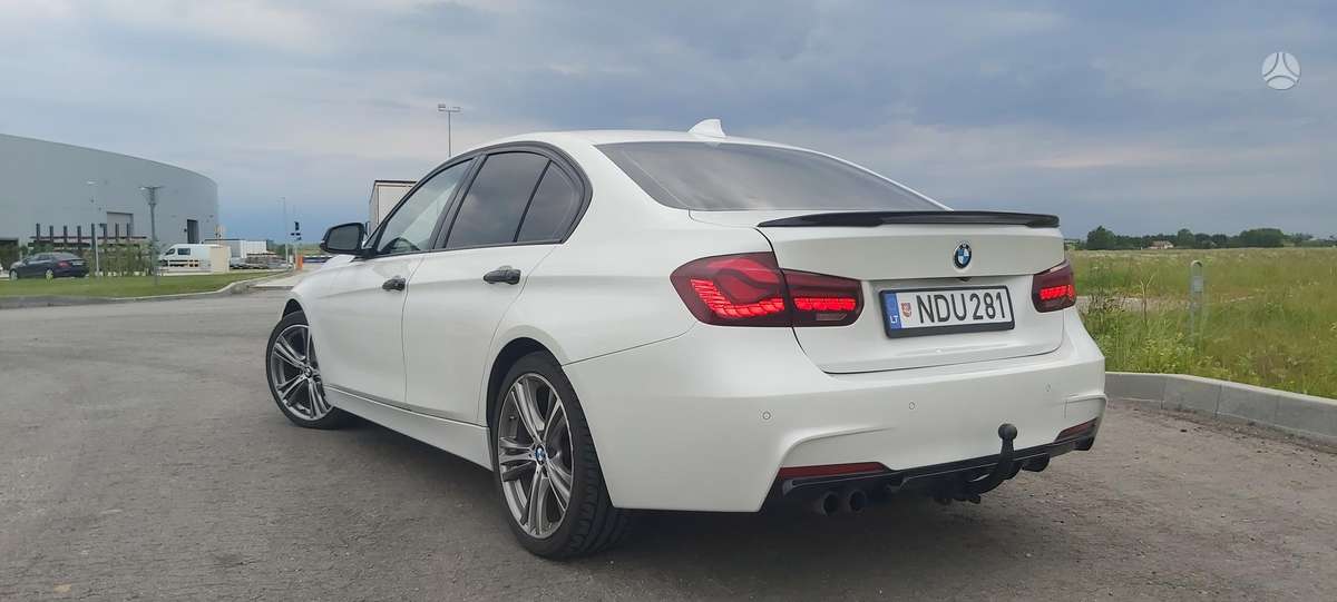 BMW 328, 2.0 l., Седан