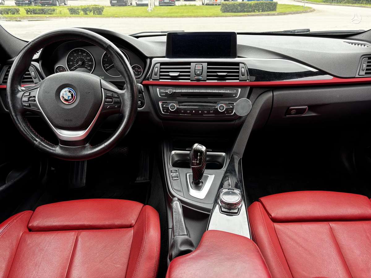 BMW 328, 2.0 l., Седан