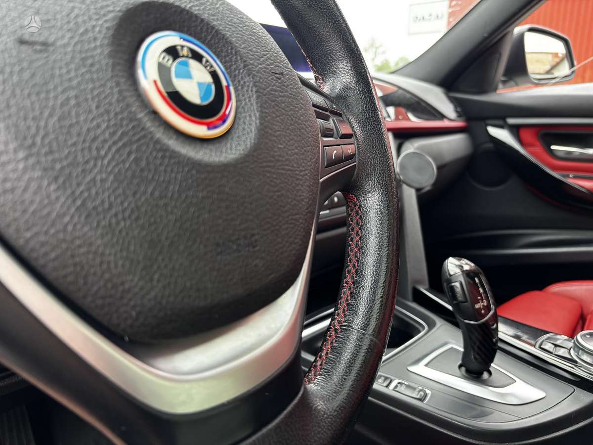 BMW 328, 2.0 l., Седан