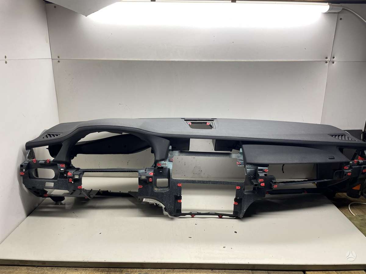 BMW 7 serija body parts