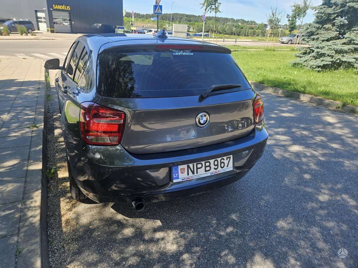 BMW 120, 2.0 l., Хэтчбек
