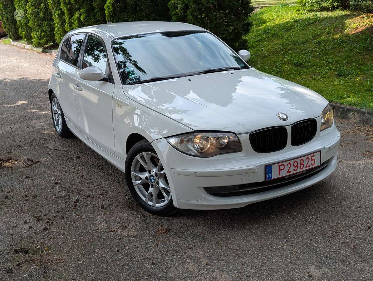 BMW 118, 2.0 l., Хэтчбек