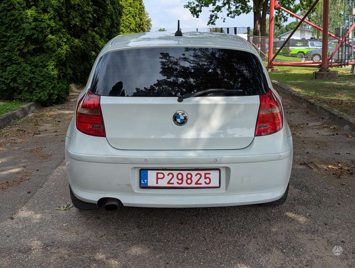 BMW 118, 2.0 l., hatchback