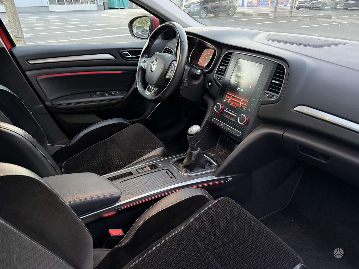 Renault Megane, 1.6 l., Хэтчбек