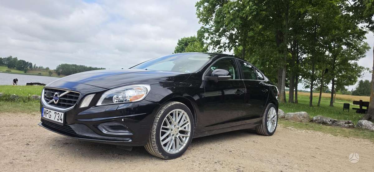 Volvo S60 - 4