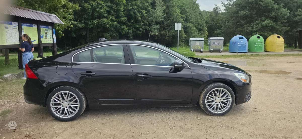 Volvo S60 - 3