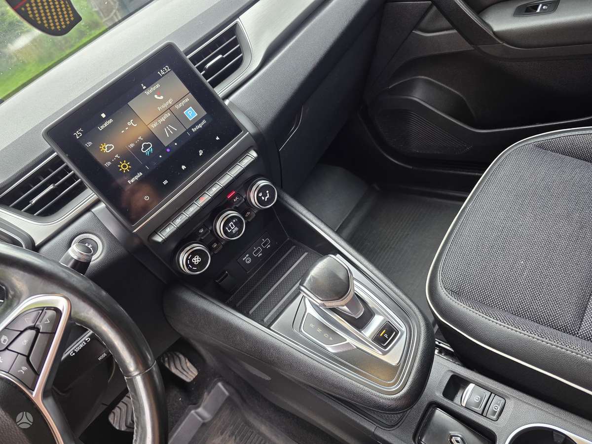 Renault Captur, 1.3 l., Хэтчбек