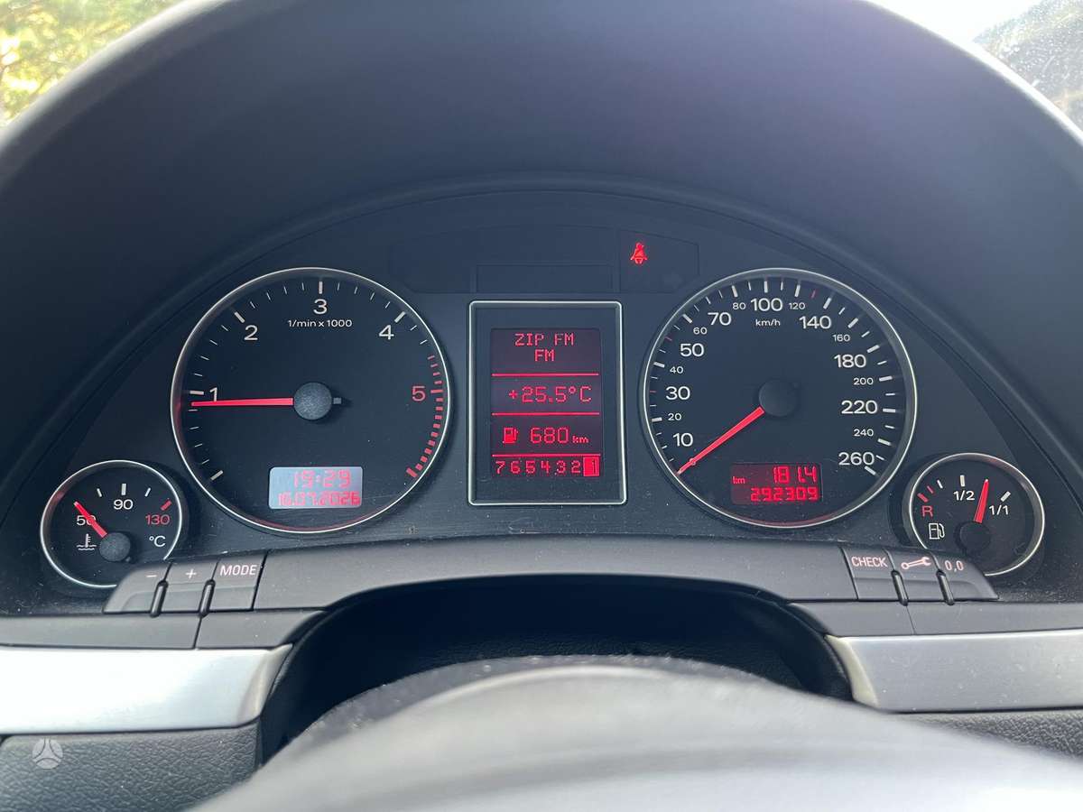 Audi A4, 2.0 l., Универсал