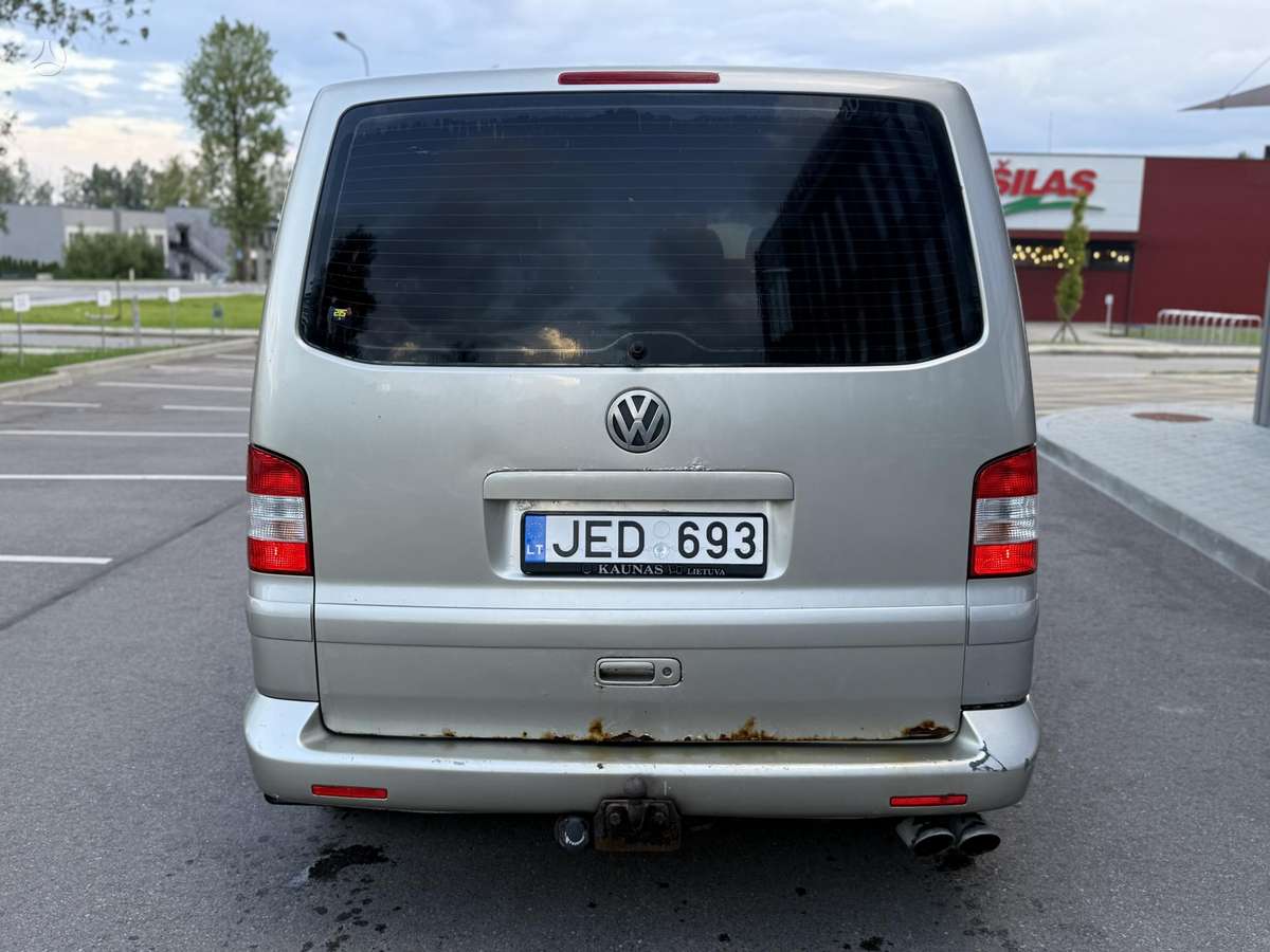 Volkswagen Transporter - 4