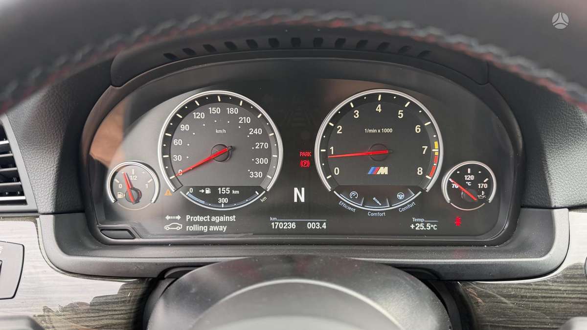 BMW M5, 4.4 l., Седан