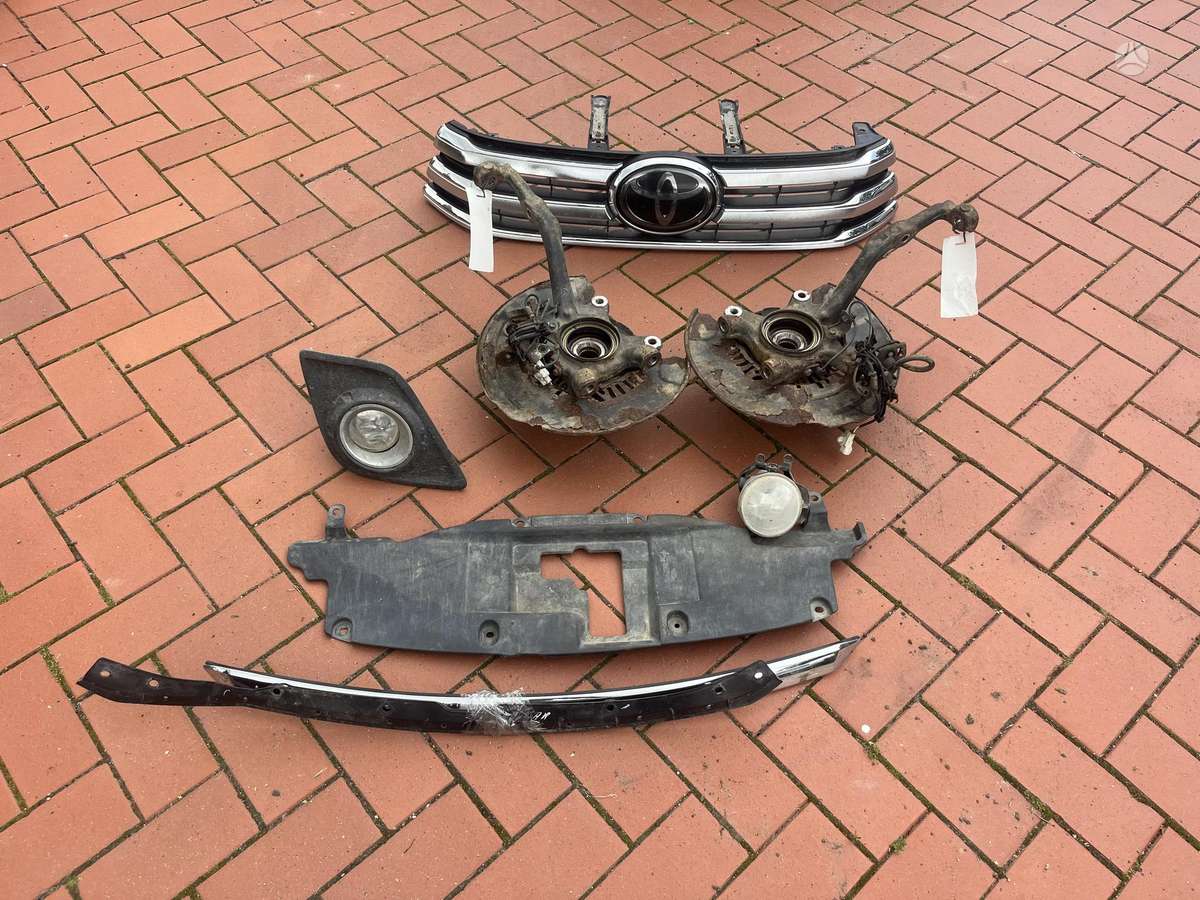 Toyota Hilux детали кузова