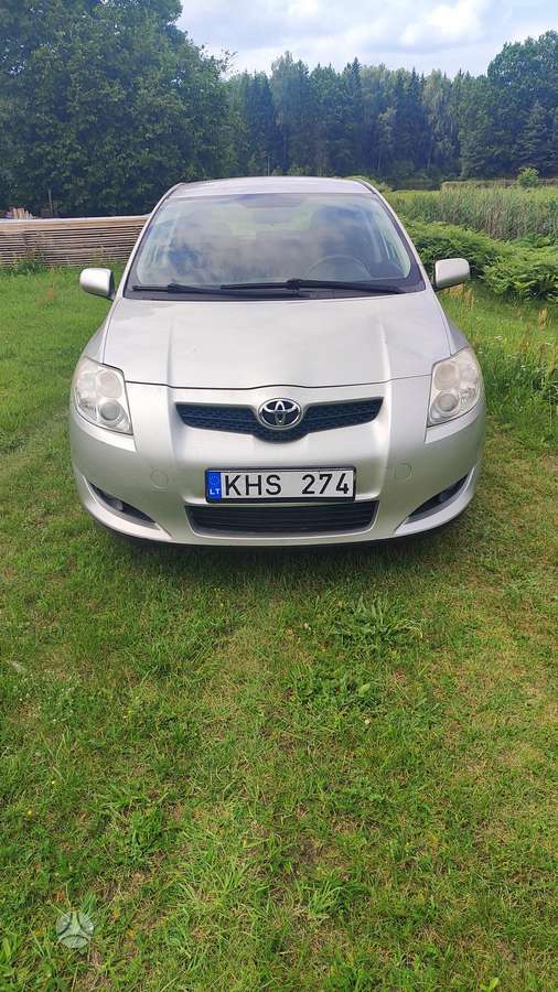 Toyota Auris, 2.0 l., Хэтчбек
