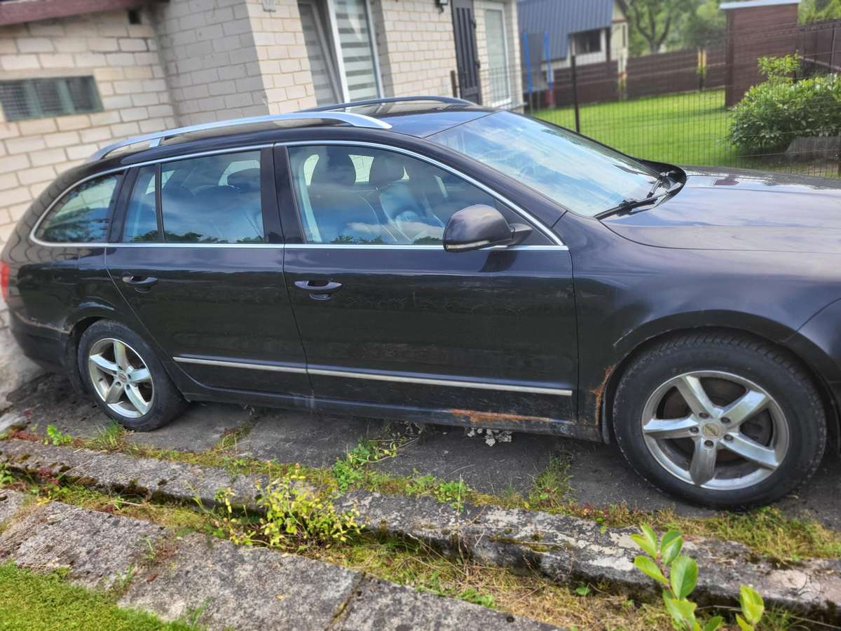 Skoda Superb, 2.0 l., wagon