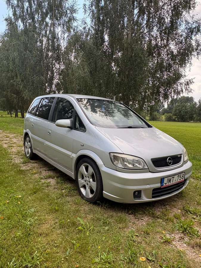 Opel Zafira, 2.2 l., Минивэн