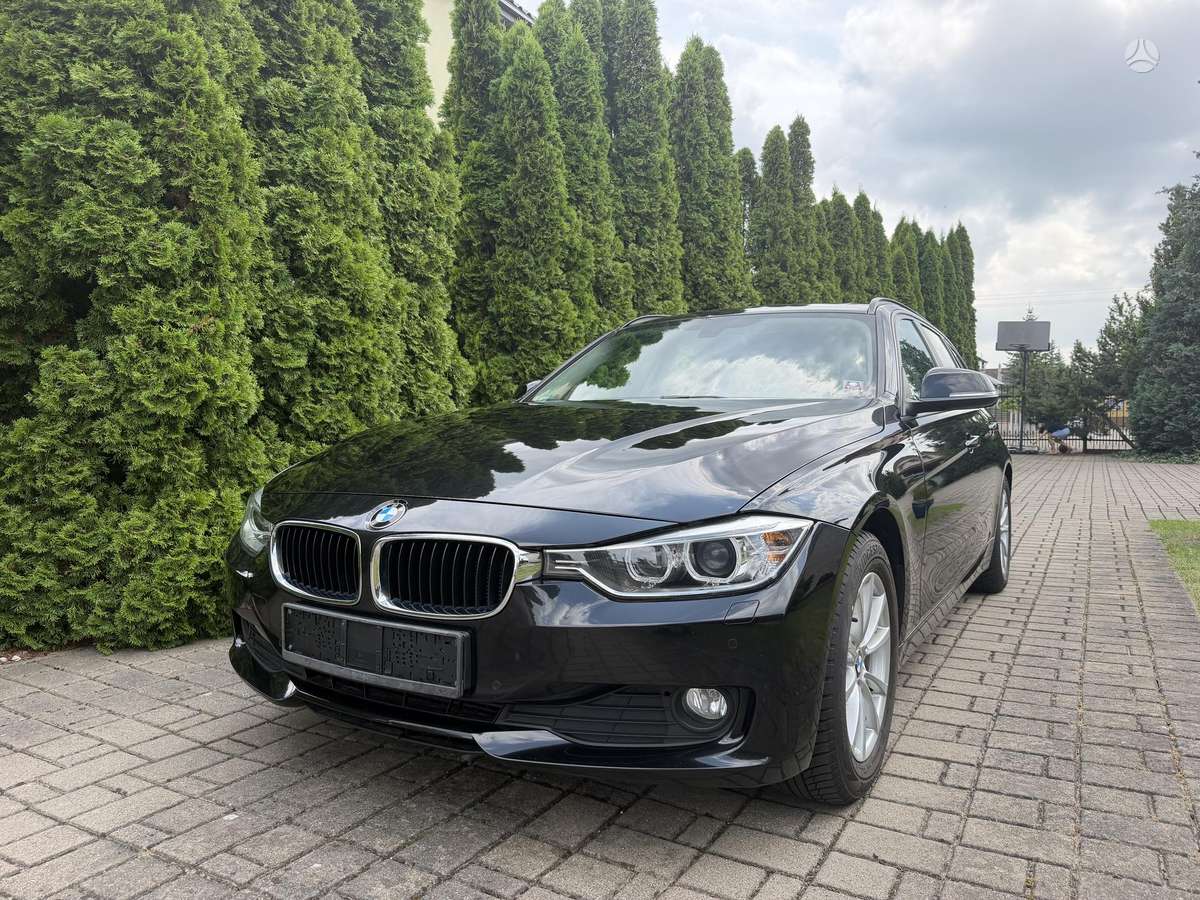 BMW 316, universalas