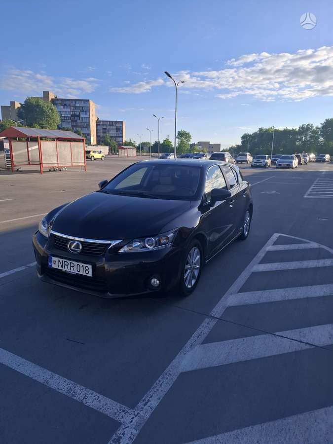 Lexus CT 200h, 1.8 l., hatchback