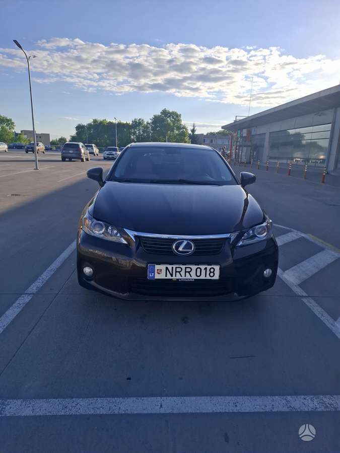 Lexus CT 200h, 1.8 l., hatchback