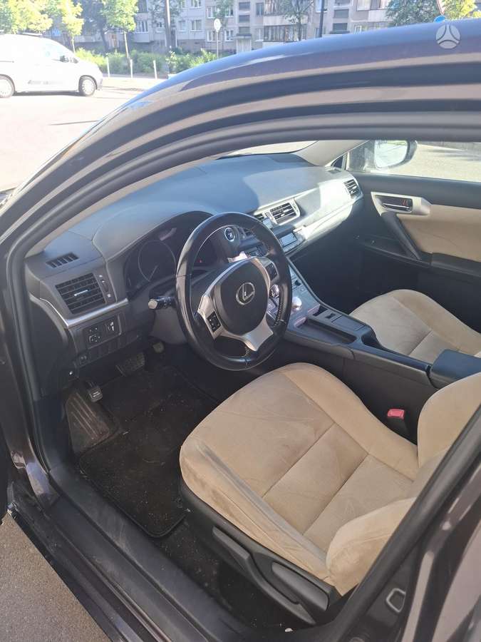 Lexus CT 200h, 1.8 l., hatchback