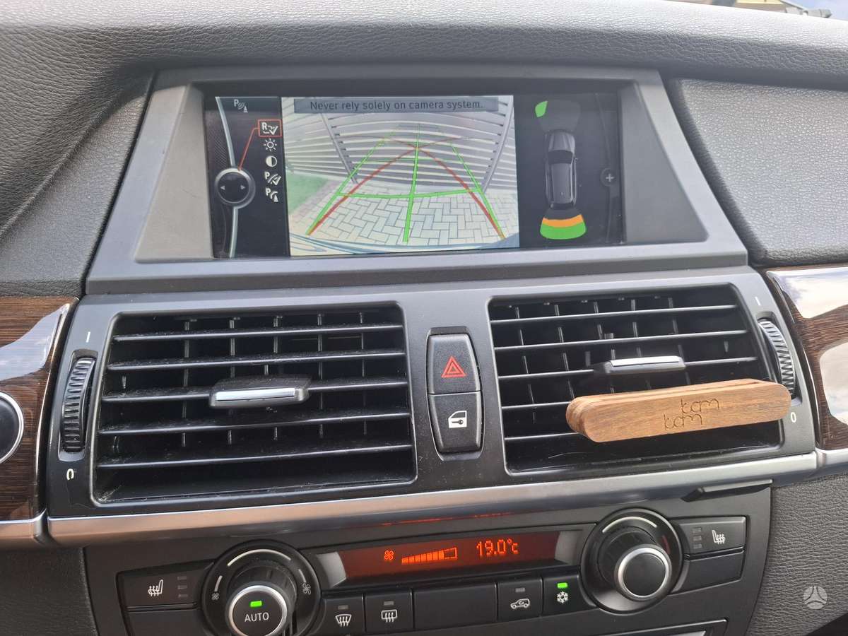 BMW X5, Внедорожник / Кроссовер