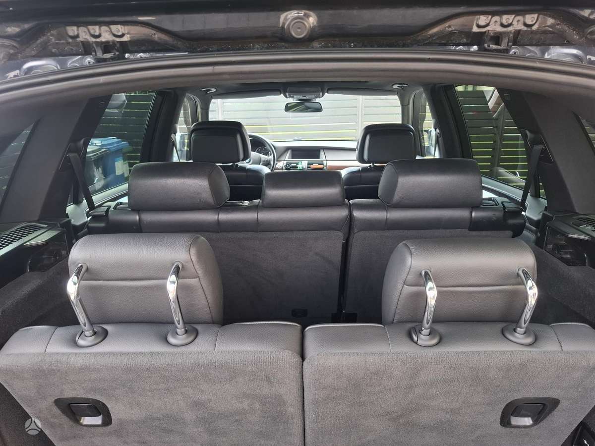BMW X5, Внедорожник / Кроссовер