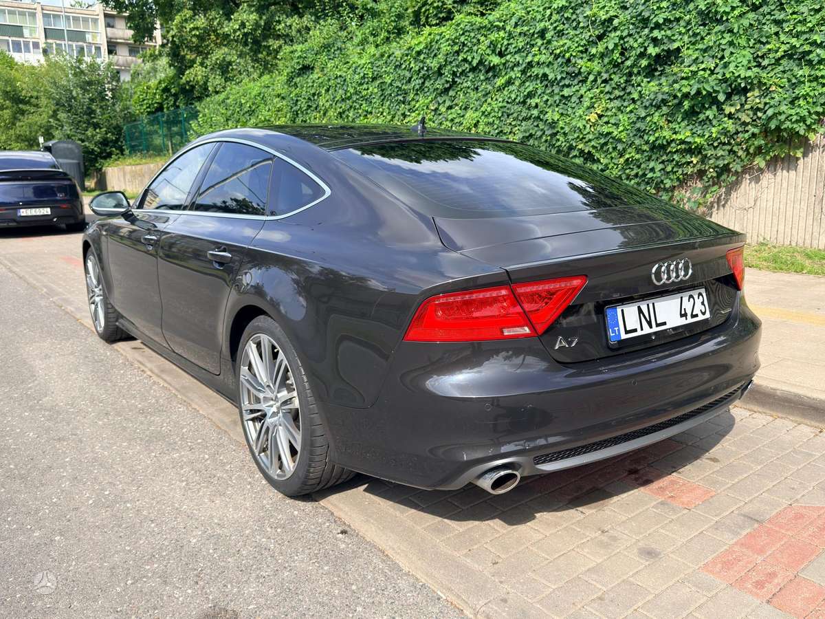 Audi A7, 3.0 l., Хэтчбек
