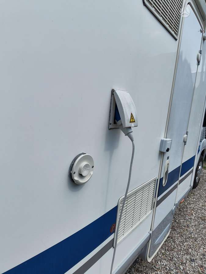 McLouis P700, campers